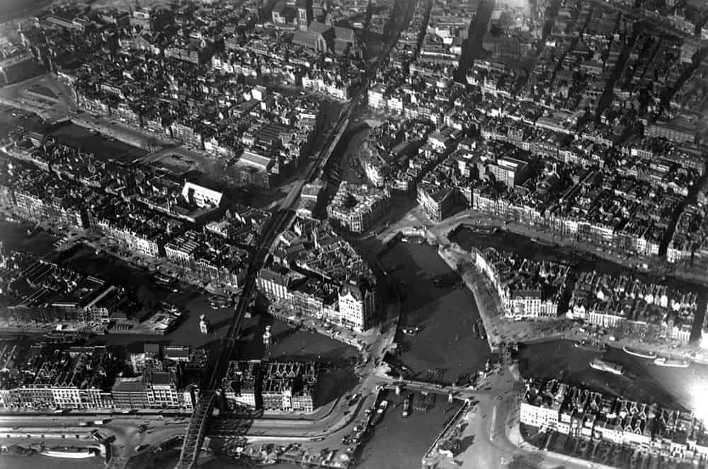 Aerial photo of Oudehaven Rotterdam in 1938