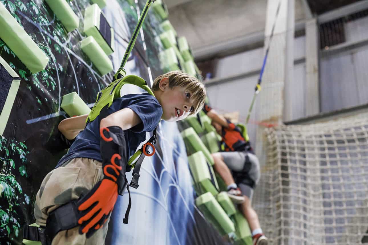 Spider City: new indoor climbing experience by Fun Forest