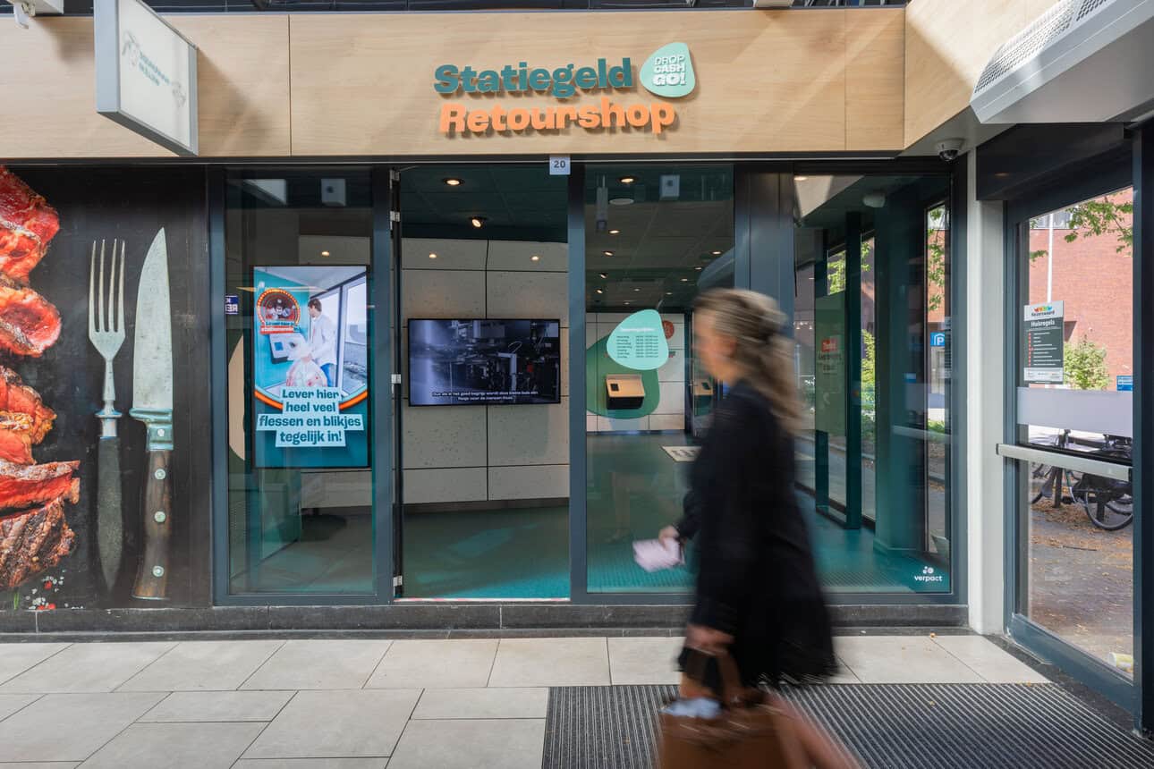 Rotterdam opens first deposit return shop