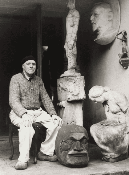 Chabot Museum highlights Leendert Bolle’s art and legacy in Rotterdam from 19 July to 9 November 2025 with sculptures, sketches and public works.