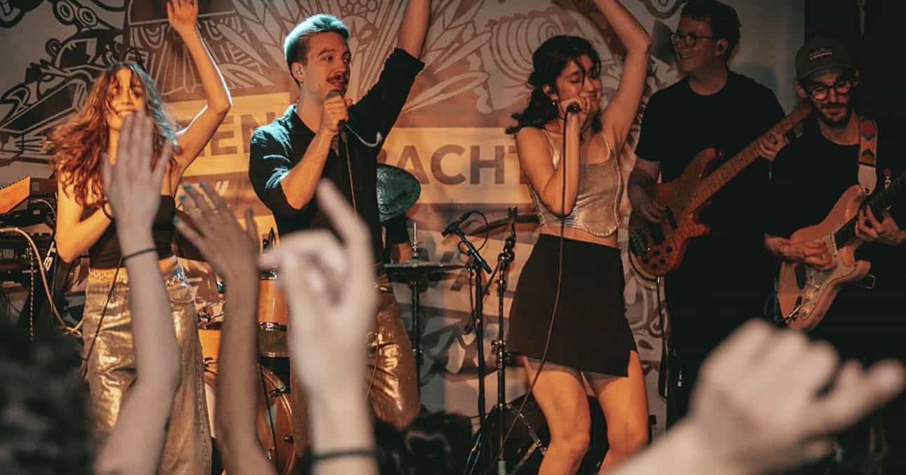 At Eendracht Festival the entire area around Eendrachtsplein will be filled by the sounds of live music. The Eendracht Festival is an event which showcases the 