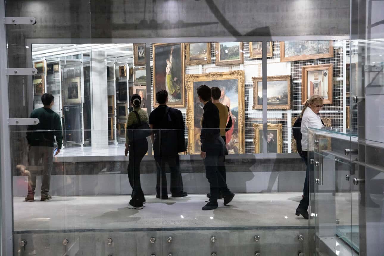 Depot Boijmans Van Beuningen opens its doors on 20 Sept 2025. Enjoy free tours, activities, and exhibitions at the heart of Rotterdam’s Museumpark.