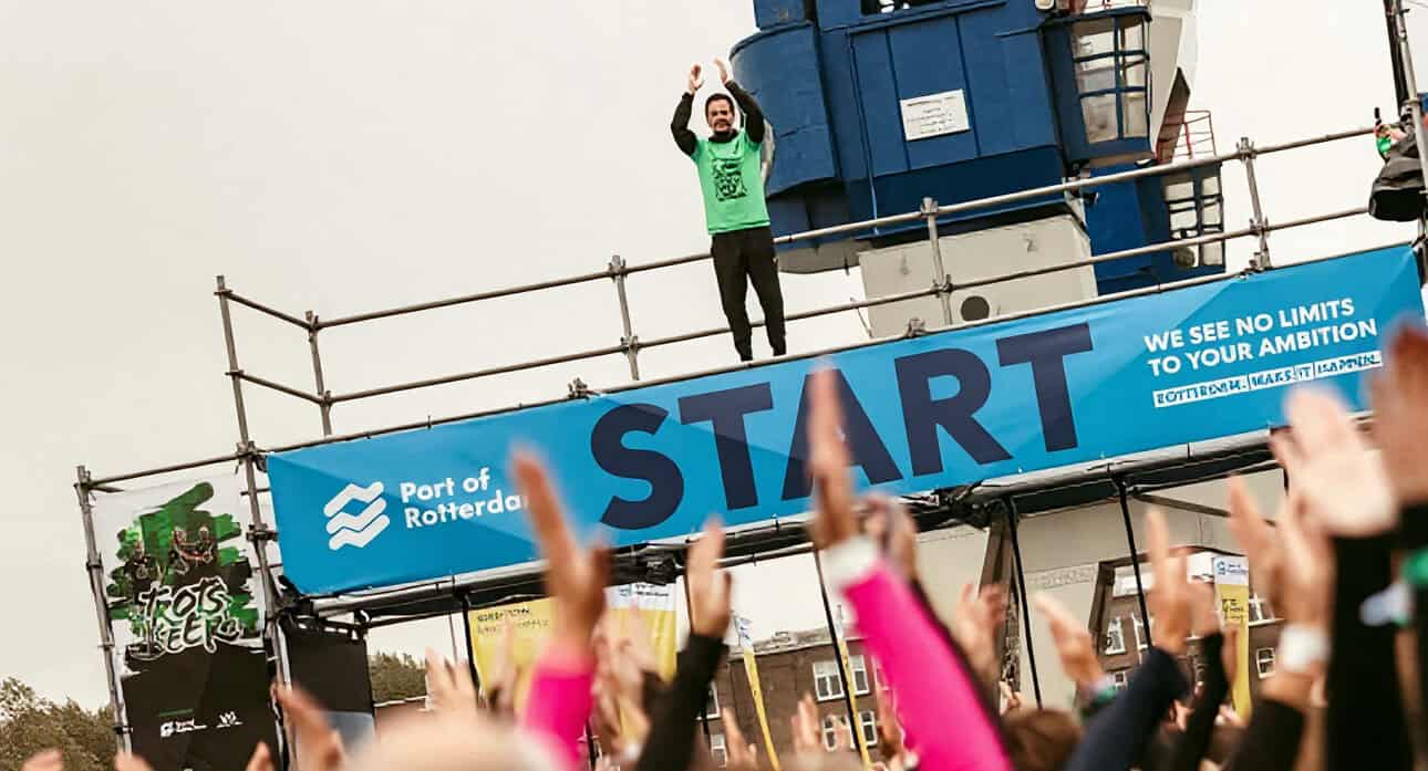 Over 7,000 runners faced 34 obstacles and wild weather at the 2025 Rotterdam Harbour Run, marking the biggest edition yet.