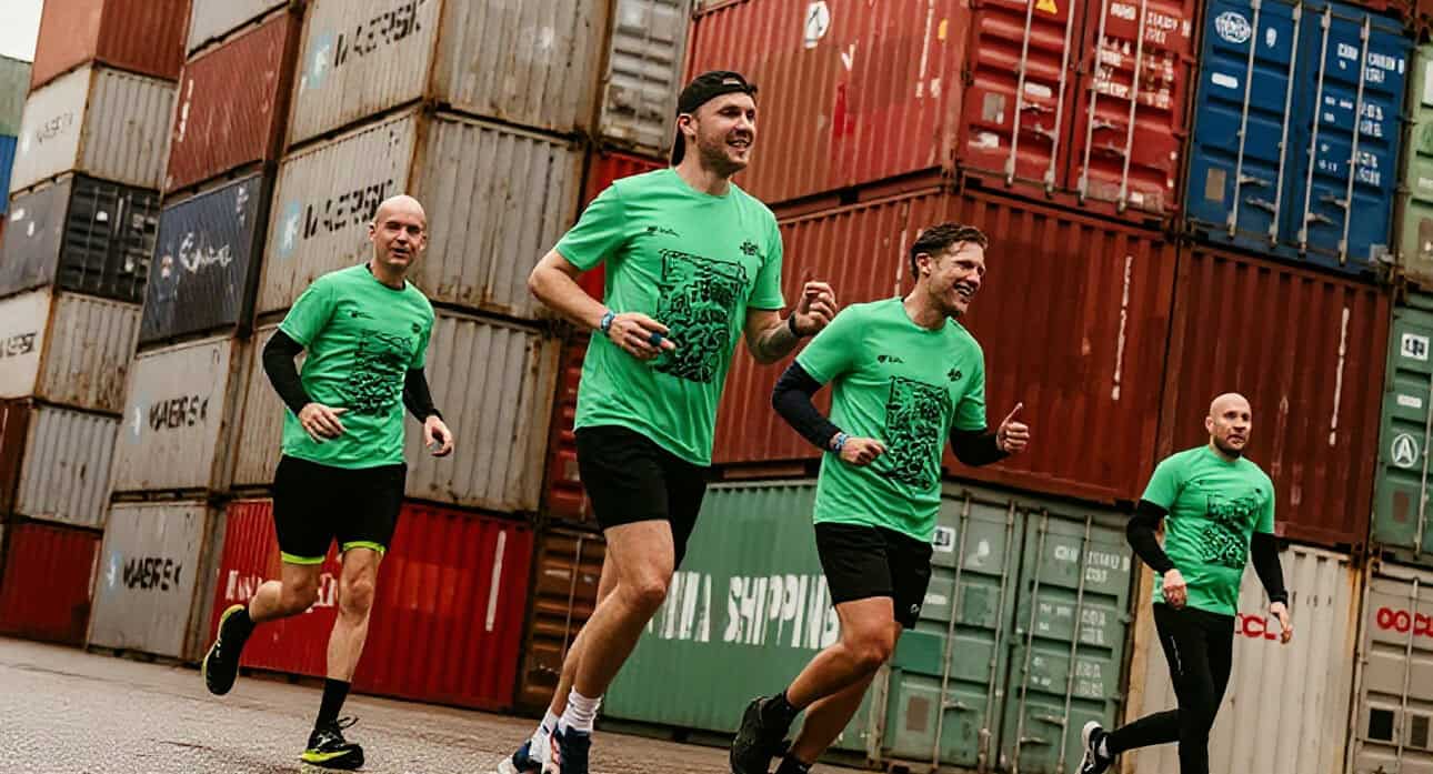 Over 7,000 runners faced 34 obstacles and wild weather at the 2025 Rotterdam Harbour Run, marking the biggest edition yet.