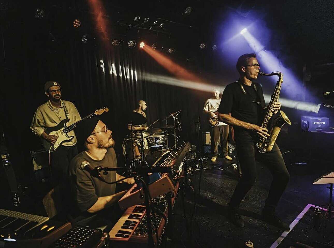 RAUW Festival Rotterdam showcases experimental jazz, punk and electronic music, bringing together boundary-pushing artists and sounds from around the world.