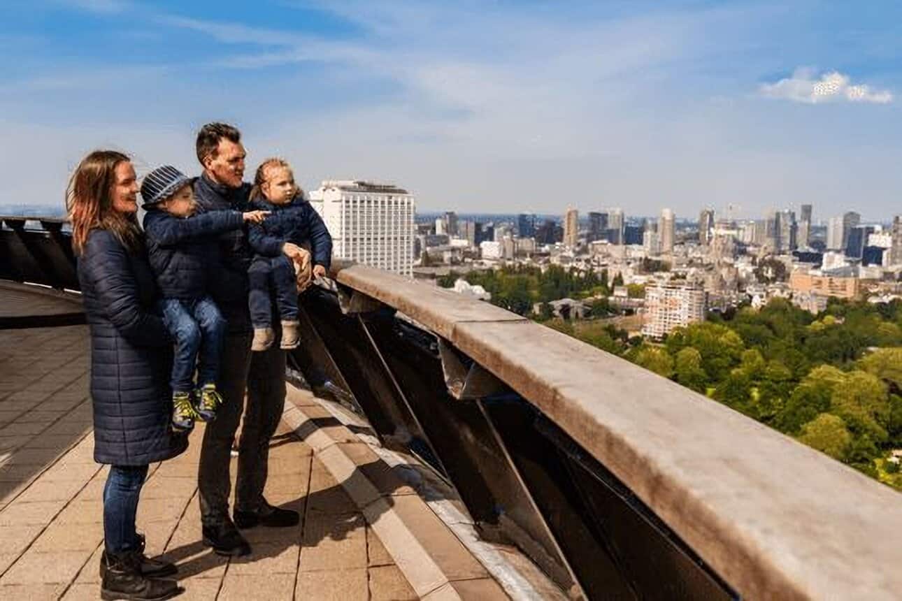 The Euromast offers a week of family fun with mini-boats, treasure hunts and The Rise of Rotterdam, combining play, learning and the best city views.