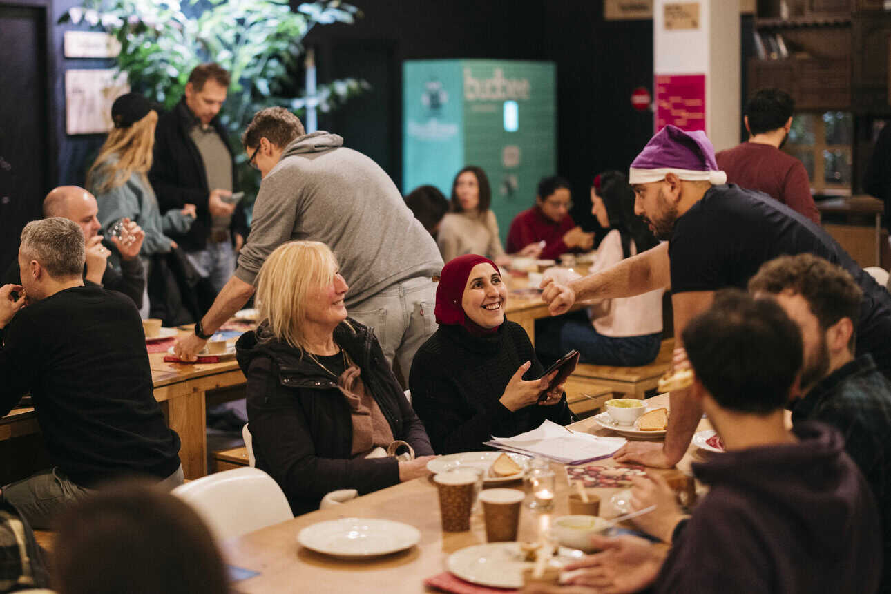 AIR Offices in central Rotterdam hosts The Giving Table on 16 December, a shared charity lunch where tenants raise funds for families relying on the food bank.