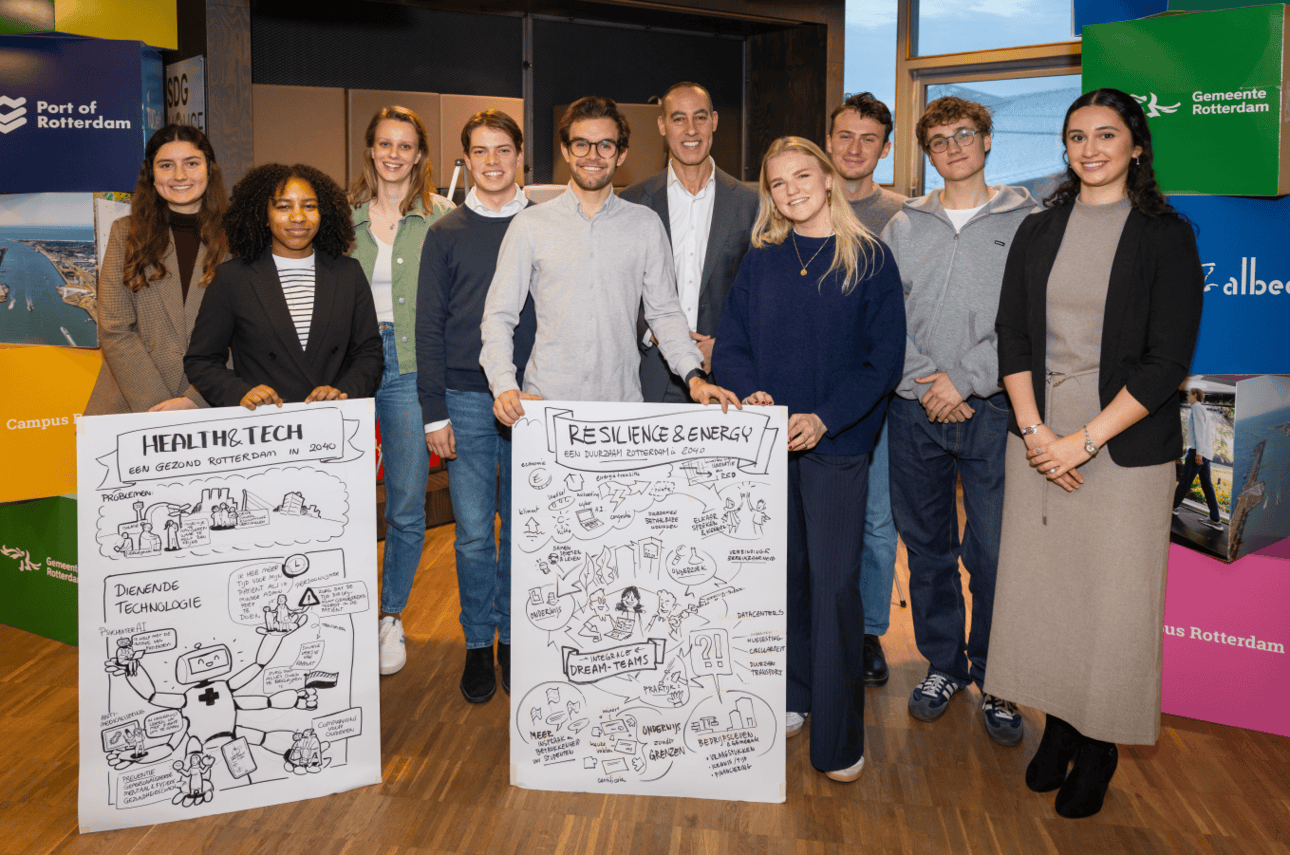 Campus Rotterdam has opened a new programme office in the Groot Handelsgebouw, where students and partners are shaping ideas for Rotterdam 2040.