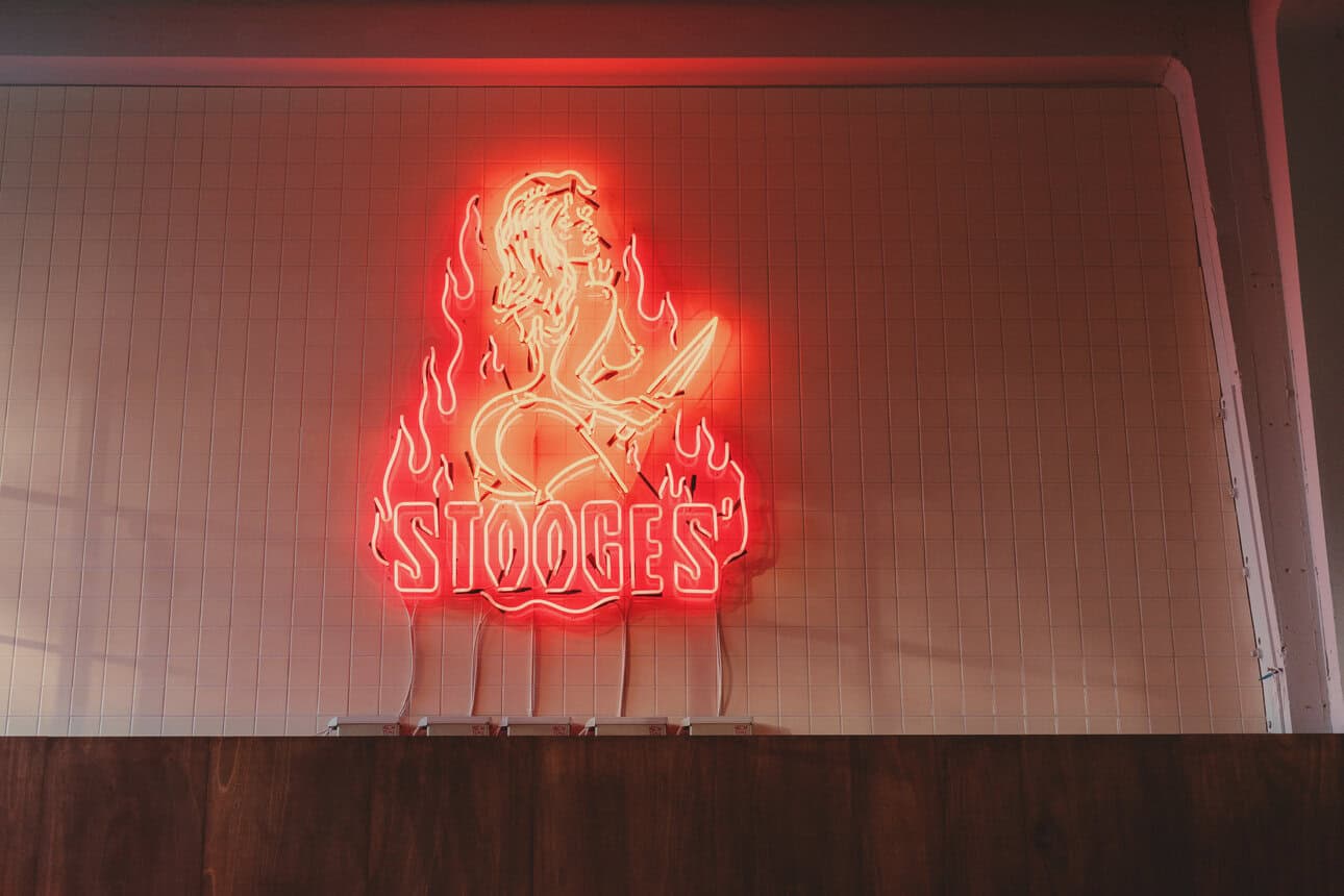 Stooges’ opens its second Rotterdam venue, Stooges’ Funhouse, in Het Industriegebouw on the Goudsesingel on 31 January with burgers, sandwiches, drinks and DJs.