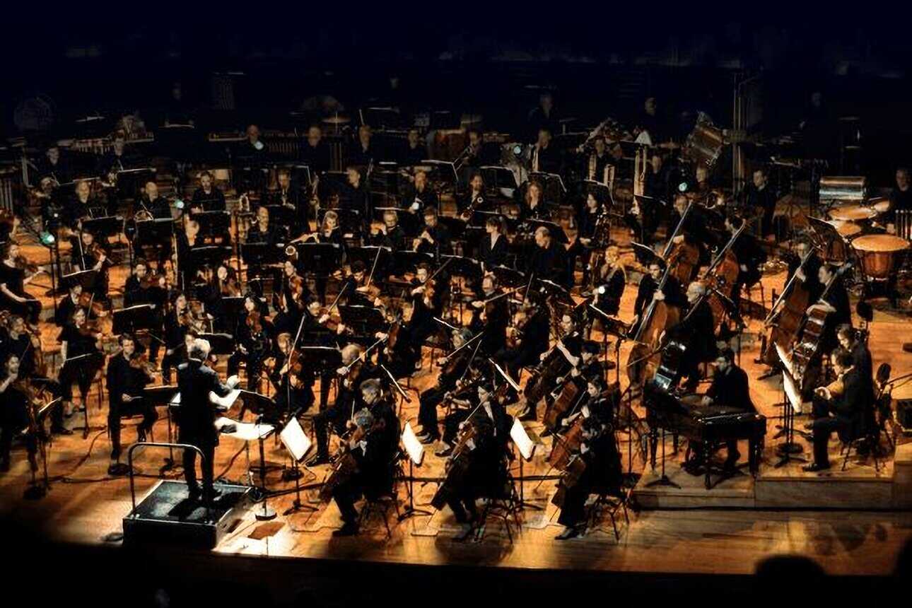 Alexandre Desplat conducts his own film music with the Rotterdam Philharmonic Orchestra at De Doelen on 20 and 21 March 2026, tickets from €19.