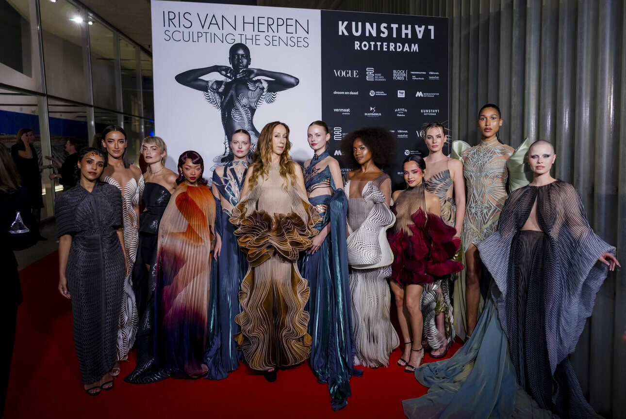 Kunsthal Rotterdam has closed Iris van Herpen: Sculpting the Senses after a record 281,033 visitors, and is preparing HALL 2 for Flowers Forever opening 27 March.