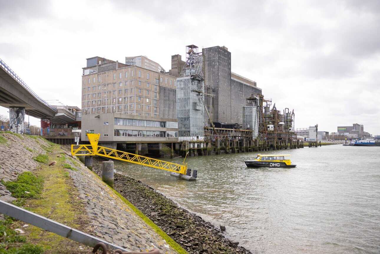 Maassilo sold to current operator Maassilo/Now&Wow