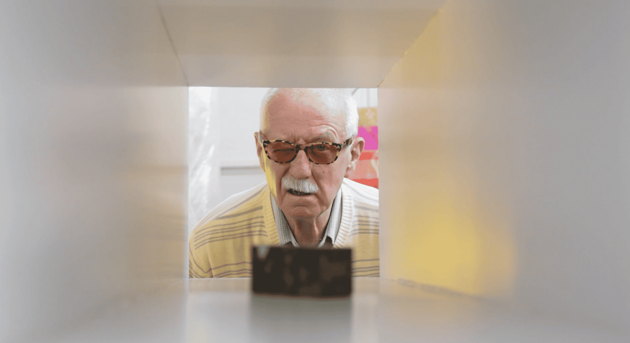 Kunsthal Rotterdam opens Woody van Amen. The Best of, a major retrospective celebrating the Rotterdam artist’s ninetieth birthday.