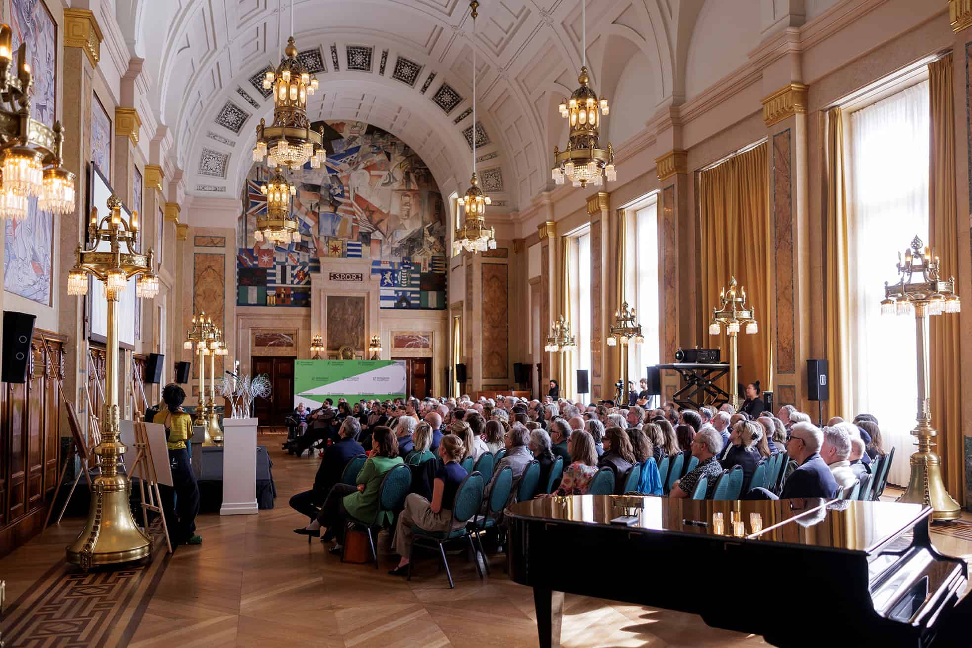 The first edition of the Rotterdamse KunstPrijzen 2026 award ceremony was held at Rotterdam City Hall. Photo: Aad Hoogendoorn