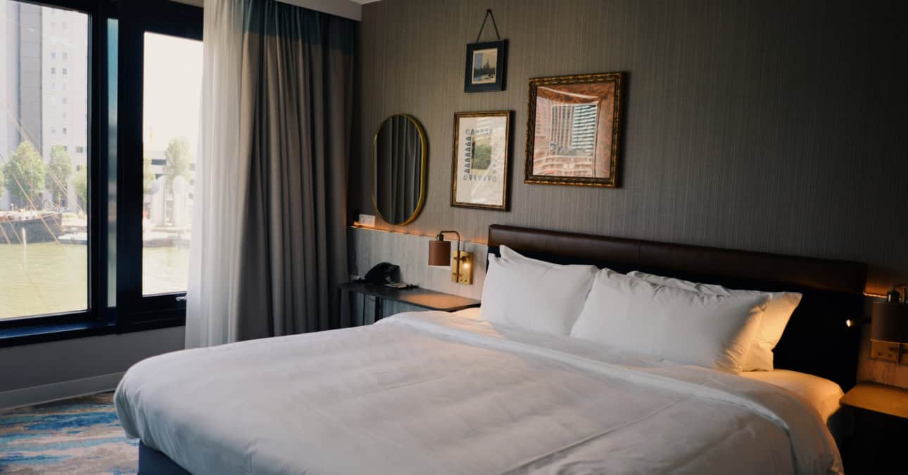 Haven Hotel Rotterdam expands its cultural programme with local art, museum links and a stronger connection to Leuvehaven’s maritime story.