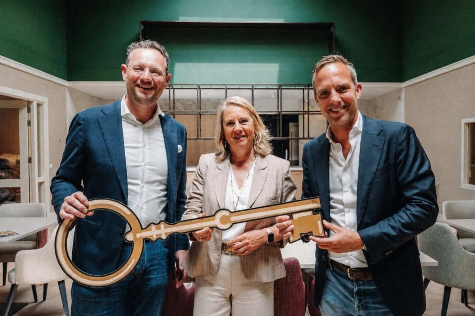 3 From left to right: Aart Jan Verdoold, CEO of Dunavast, Inge van den Boom and Erik van den Boom, directors of Domus Valuas