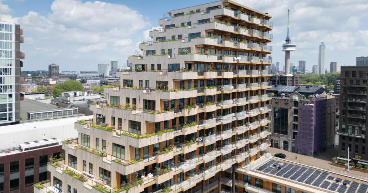 SAWA wins the Rotterdam Architecture Prize jury award, while the renovated Steeds Hooger sports pavilion takes the 2026 public prize.