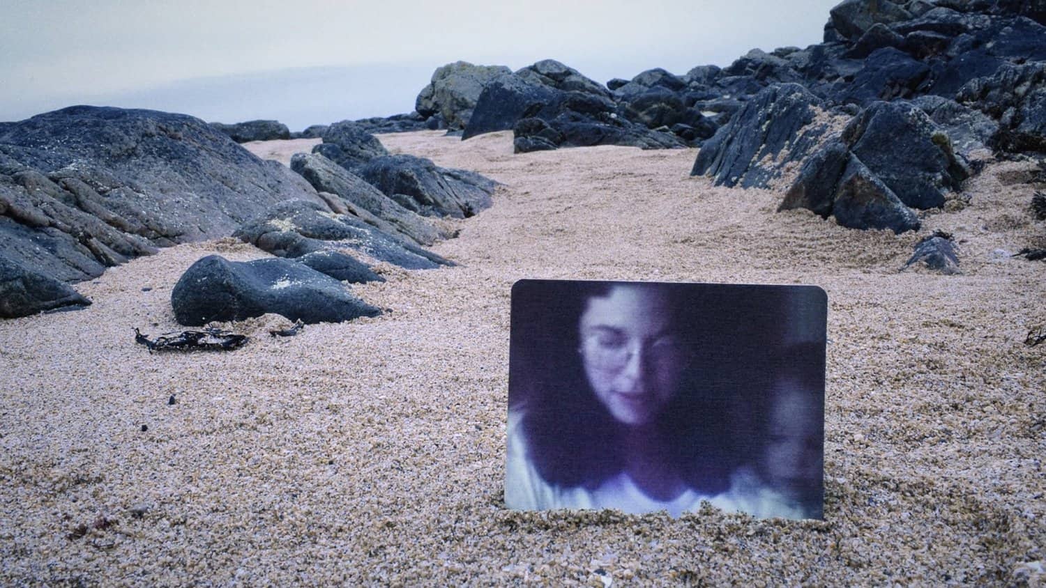 Rotterdam artist Tess Martin releases 1976: Search for Life online on 13 July, linking NASA’s Viking 1 mission with a family journey to Scotland.