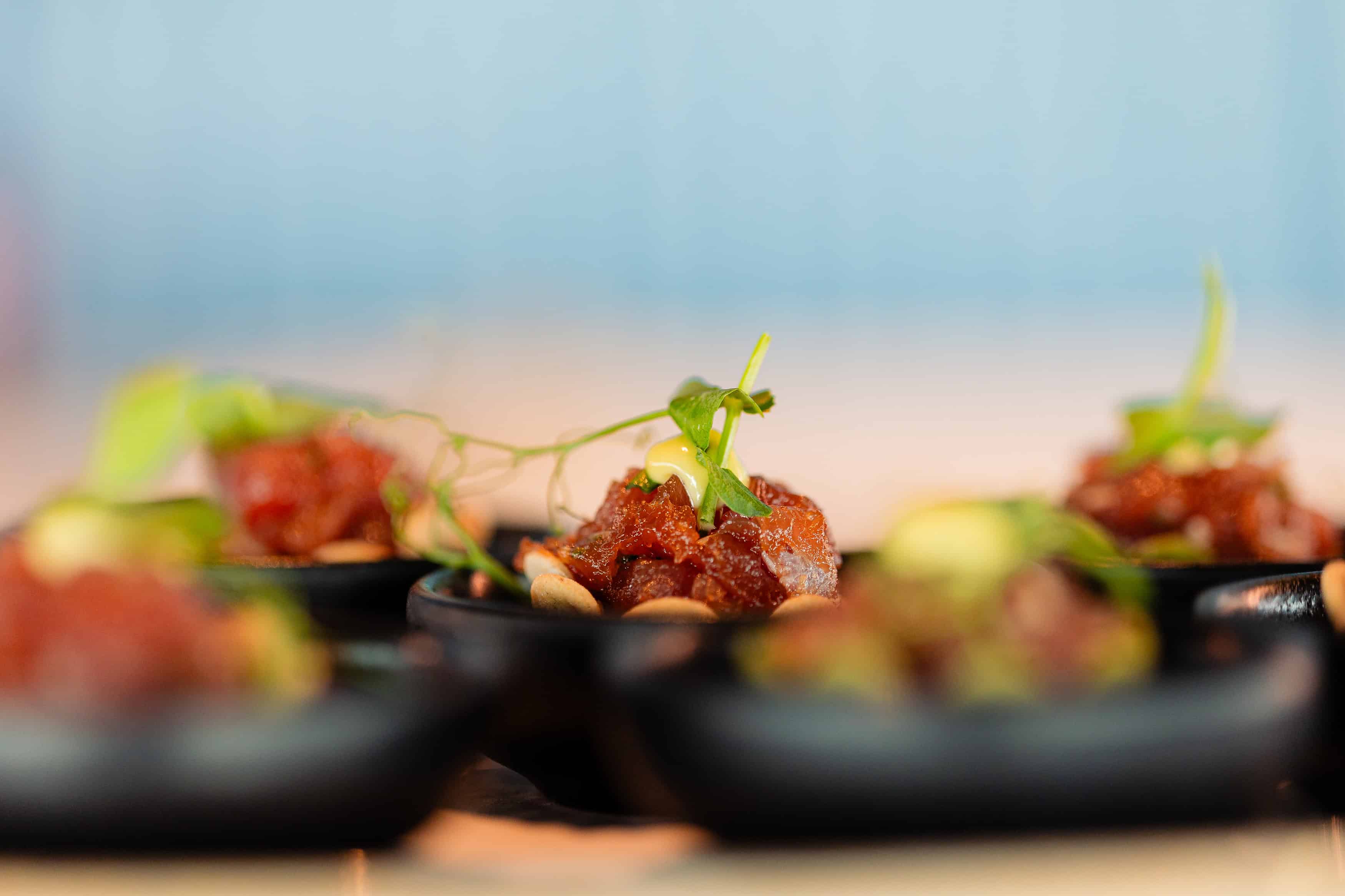 A small amuse of tuna tartare and wasabi mayonnaise. Photo: LDDK.