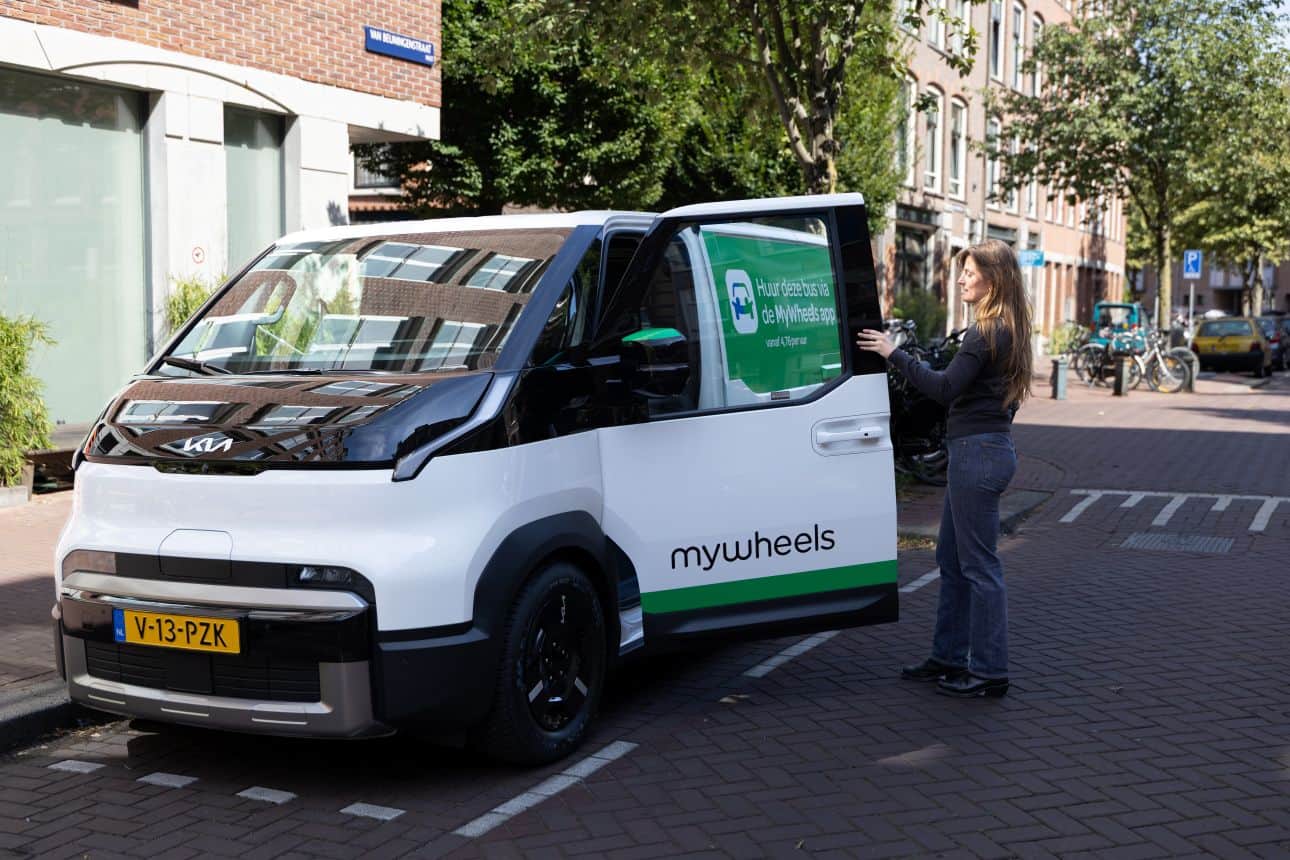 MyWheels is bringing four electric Kia PV5 Cargo shared vans to Rotterdam, offering up to 4.4 m³ of cargo space through its app.