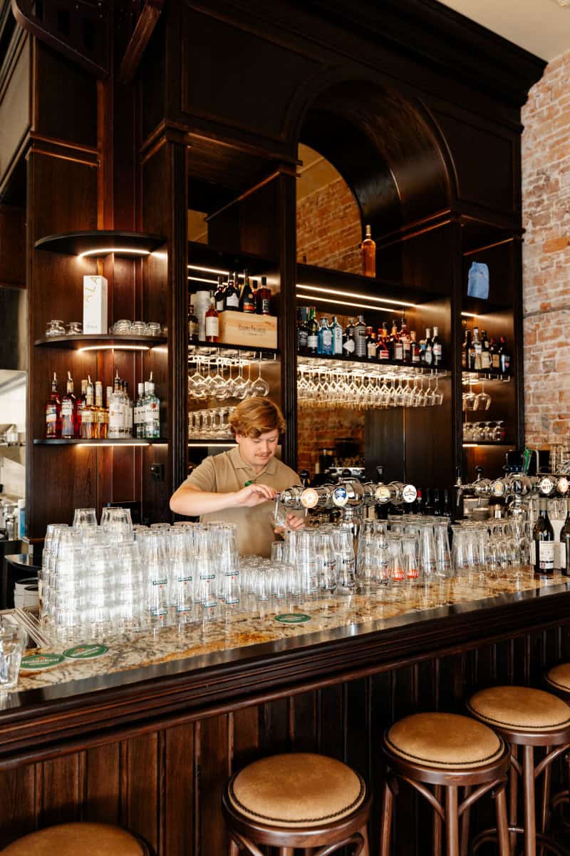 Bar Tij Rotterdam opens on Noordereiland with seafood, drinks, an all-day menu and a waterfront terrace at Maaskade 73 beside the Maas.