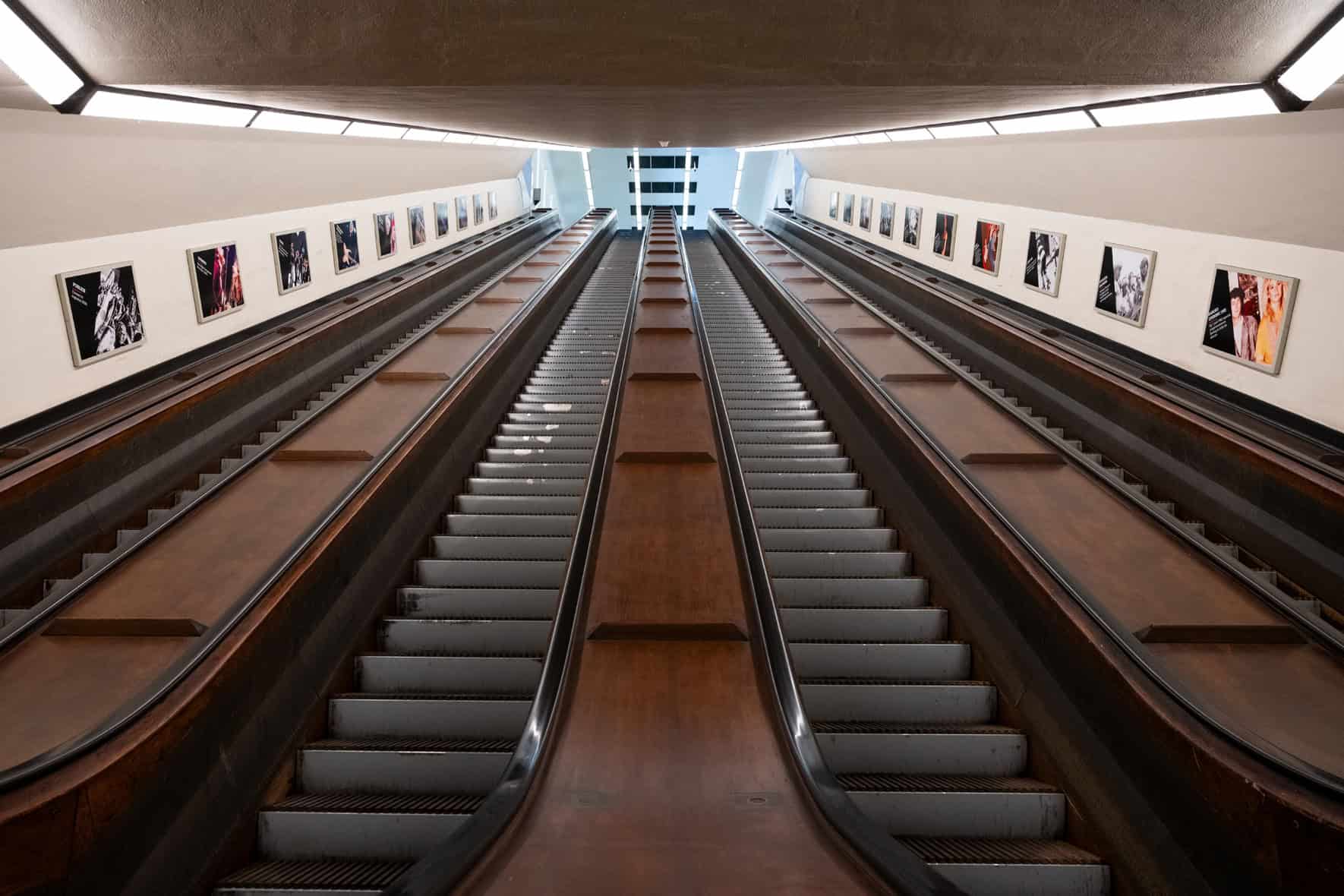 A new Baroeg exhibition in Rotterdam’s Maastunnel traces the music venue’s history through photographs, from its 1981 beginnings to its new home. Photo: Lotte Stekelenburg