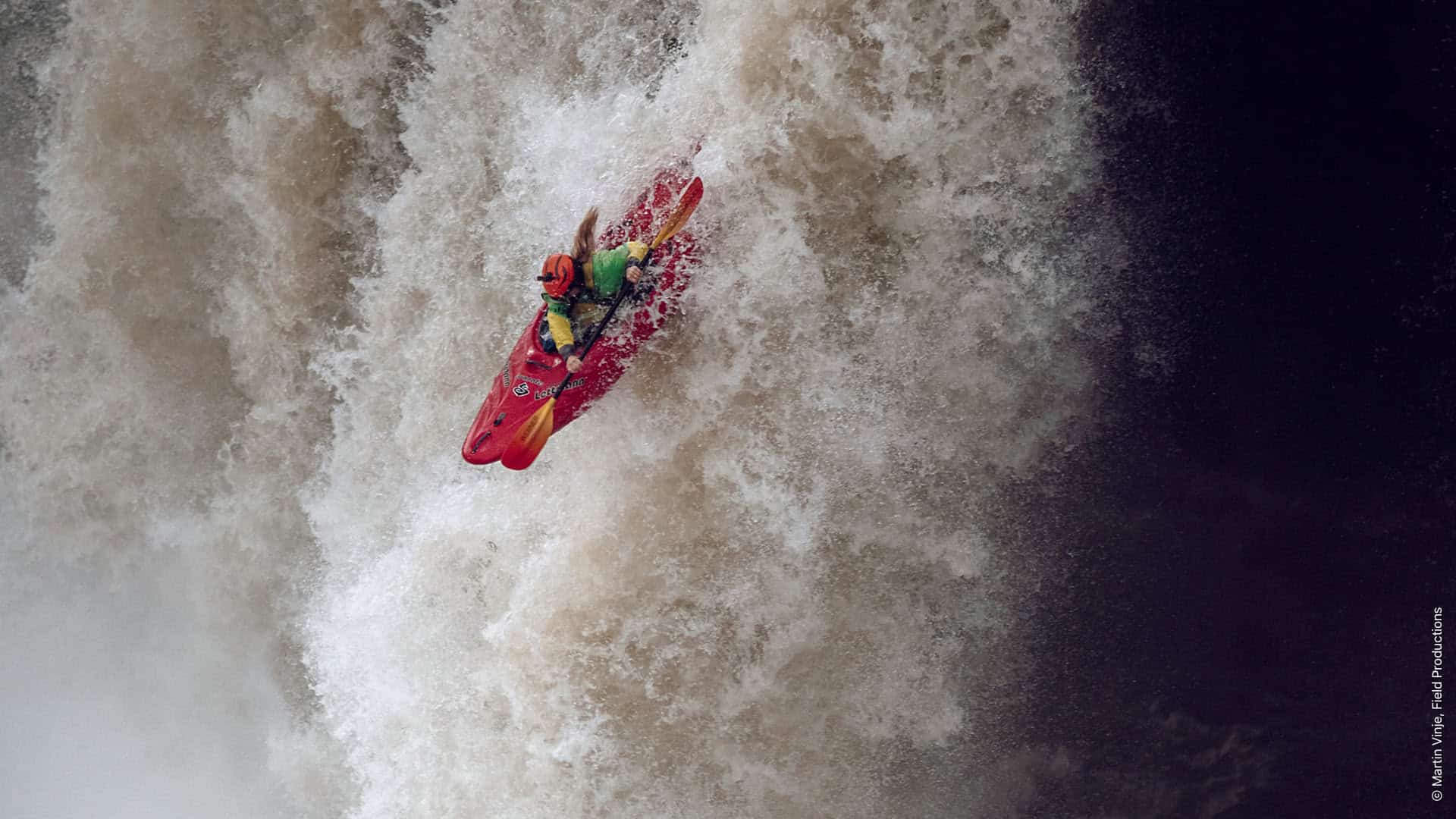 I Follow Rivers, centres on Norwegian kayaker Mariann Sæther and a waterfall that has remained on her mind for two decades