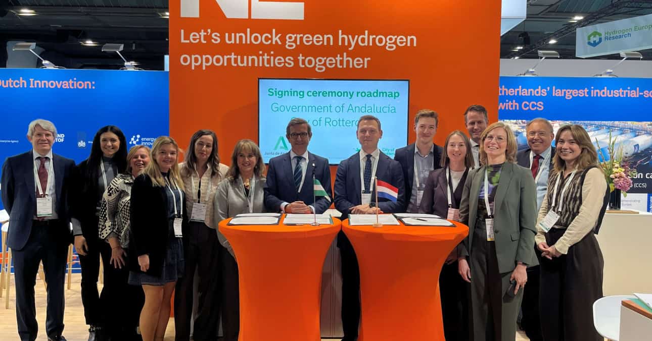 Rotterdam and Andalusia sign a green hydrogen roadmap through 2029, linking Spanish production plans with Rotterdam's port and industrial network.