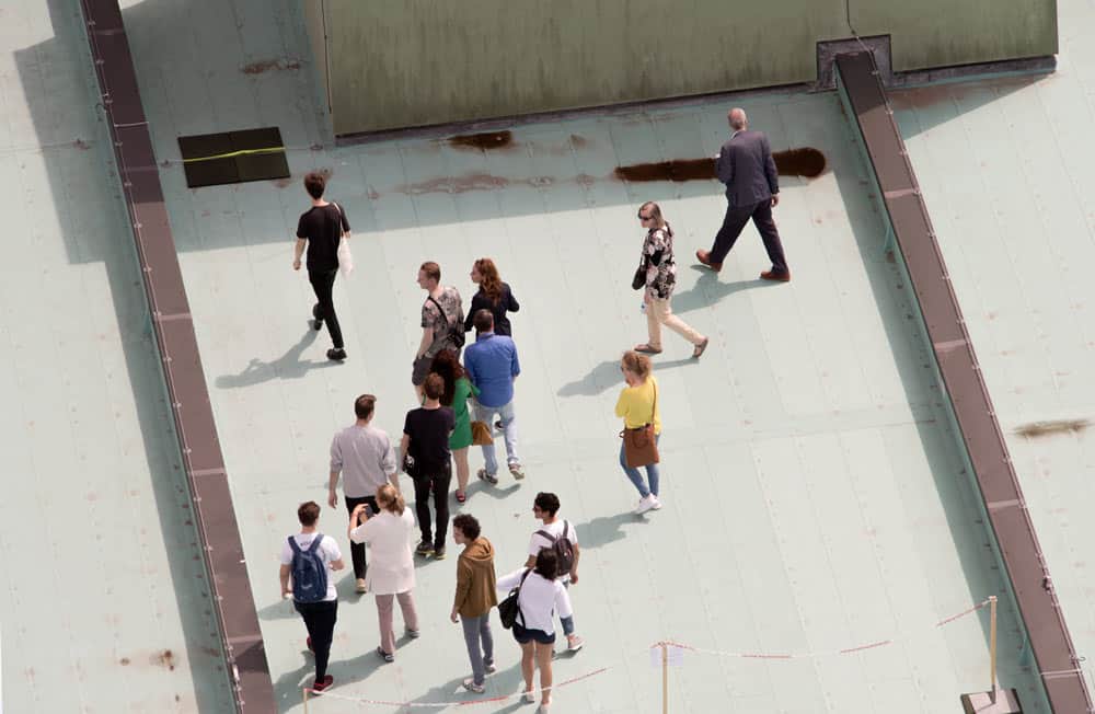 Visitors walking on the roof a building (Sunday 3 June) 📷 Igor Blok