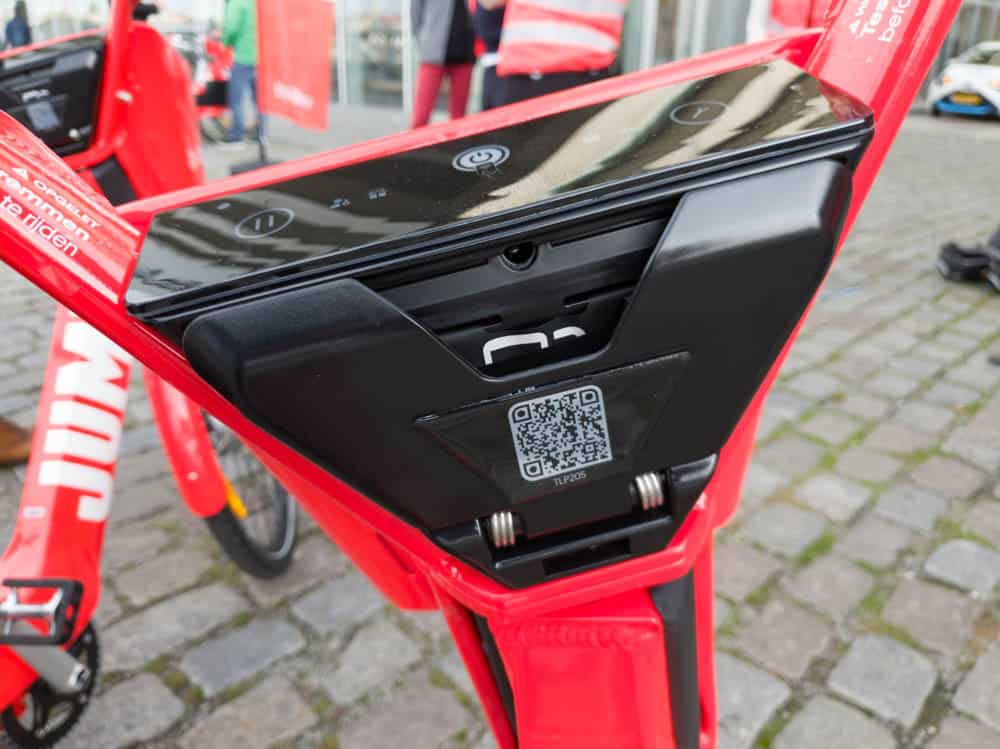 JUMP electric bicycles are now available in Rotterdam