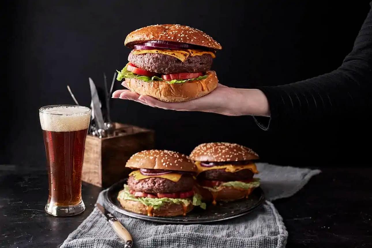 The Iron Lady Rotterdam introduces 3D-printed vegan Redefine Burger