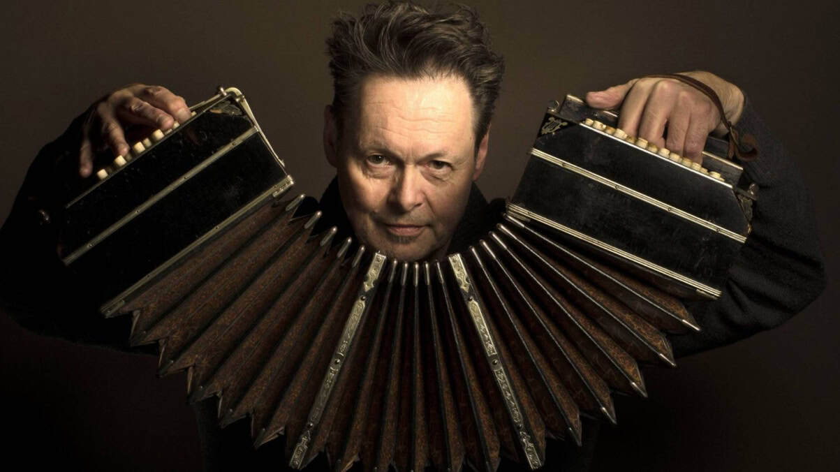 Click to enlarge Carel Kraayenhof & Matangi Quartet: Maestro Morricone