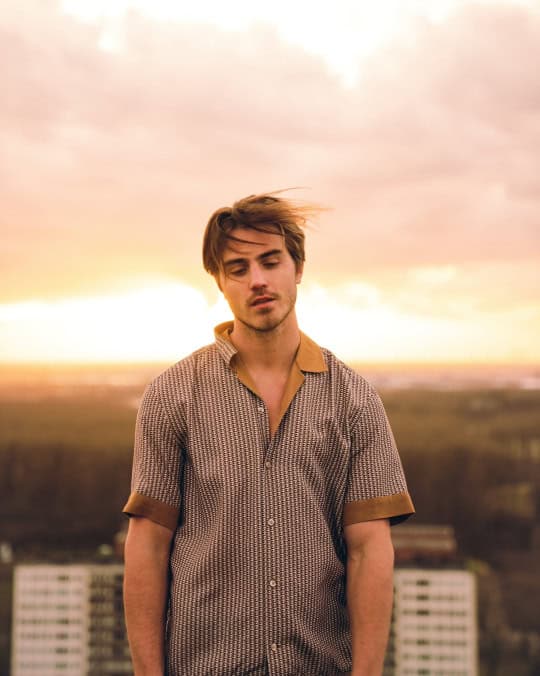 Click to enlarge Maksim