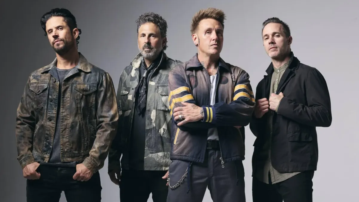 Papa Roach: Rise of the Roach